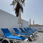 3 Minute Walk To The Puerto de Santiago